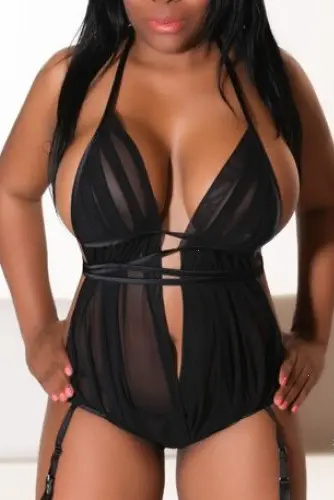 Busty Wonder thumbnail